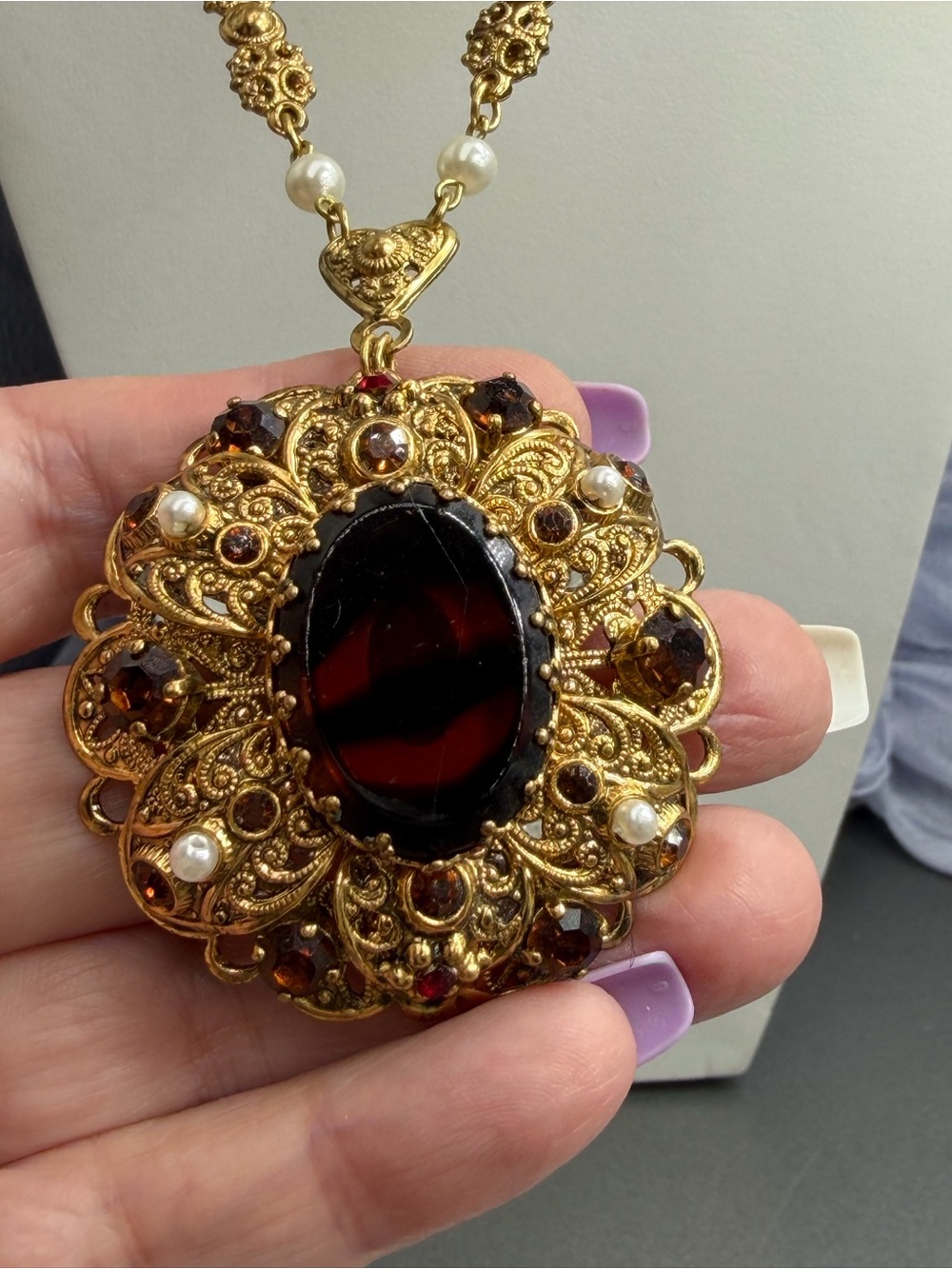 Vintage West German Art Glass Necklace #29un